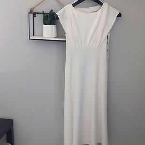 Amazing Calvin Klein white dress